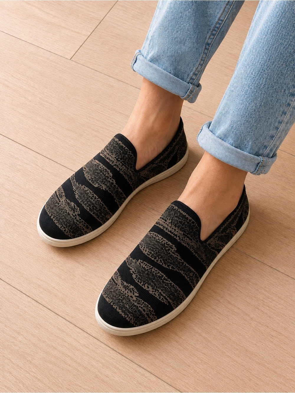 Rothy’s The Sneaker Black Gold Knit Slip On Shoes Women’s Size 9